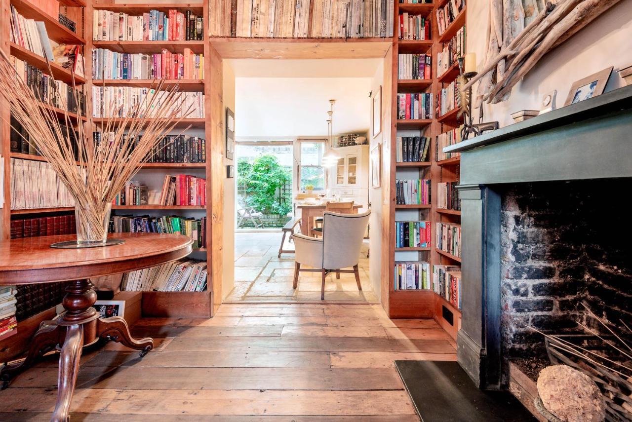 Traditional Townhouse Close To Battersea Park By Underthedoormat Appartamento *